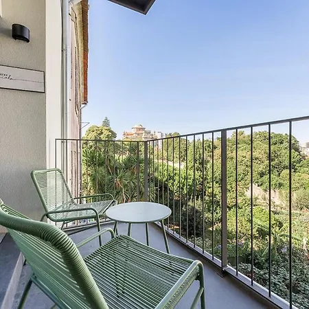 Apartment Modern Terrace, With Cityscape Views *