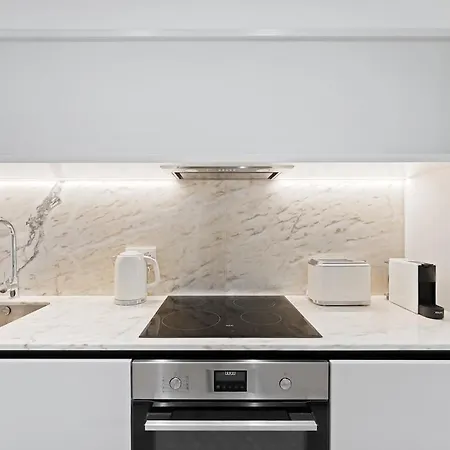 Modern Terrace, With Cityscape Views Apartment *